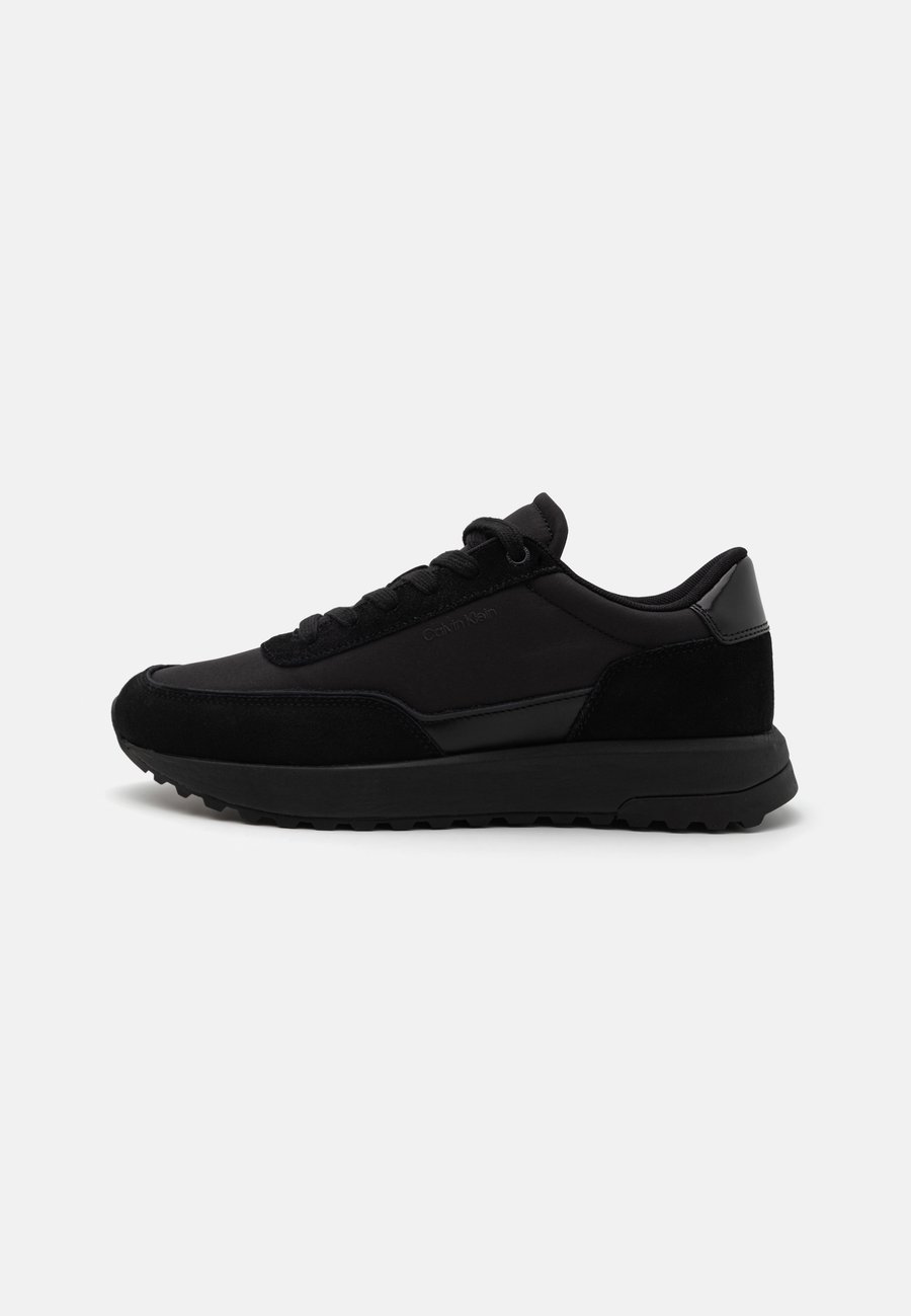 Кроссовки Calvin Klein Trainers, Triple Black/Black
Кроссовки Calvin Klein Trainers, Triple Black/Black