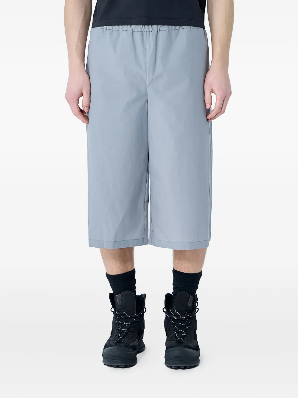 Шорты с эластичным поясом Rier, серый
Шорты с эластичным поясом Rier, серый