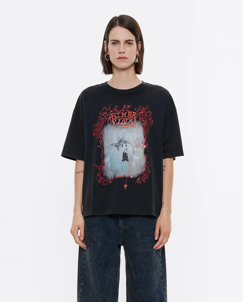Женская футболка оверсайз с рисунком спереди Bimba y Lola, черный
Женская футболка оверсайз с рисунком спереди Bimba y Lola, черный