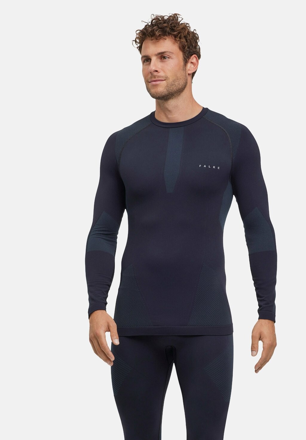 Базовый слой LANGARM FALKE, черный
Базовый слой LANGARM FALKE, черный