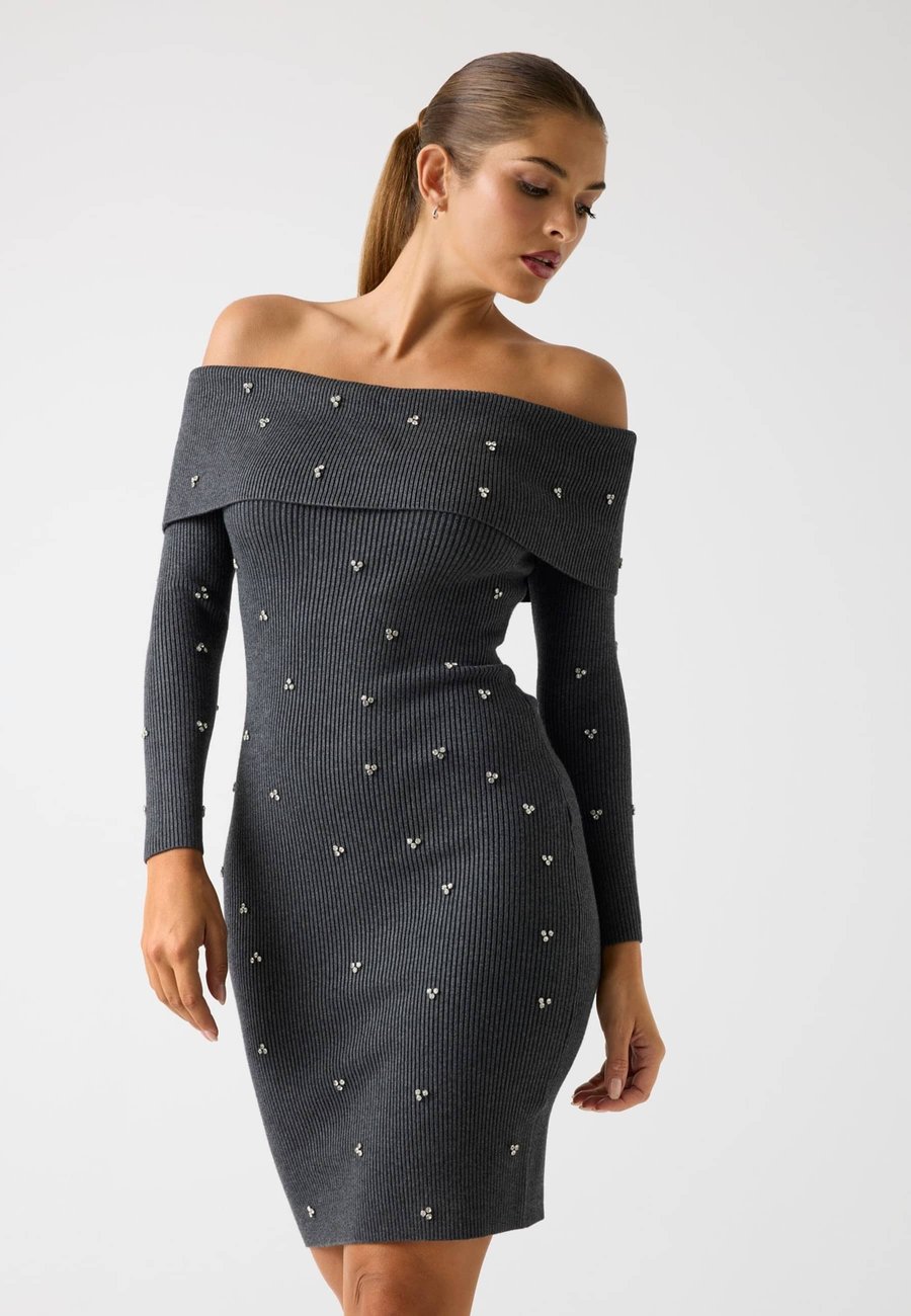 Платье Guess OFF SHOULDER ALISHA, Dunkelgrau/Dark Grey
Платье Guess OFF SHOULDER ALISHA, Dunkelgrau/Dark Grey