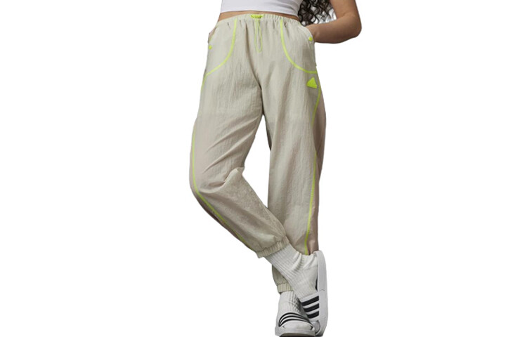 Трикотажные спортивные штаны женские бежевые Adidas
Трикотажные спортивные штаны женские бежевые Adidas