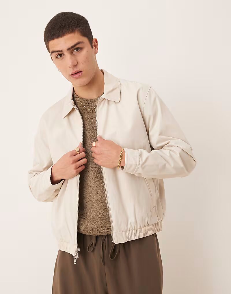 Укороченная куртка Харрингтон от Abercrombie & Fitch в коричневом цвете, Коричневый, Укороченная куртка Харрингтон от Abercrombie & Fitch в коричневом цвете
Укороченная куртка Харрингтон от Abercrombie & Fitch в коричневом цвете, Коричневый, Укороченная куртка Харрингтон от Abercrombie & Fitch в коричневом цвете