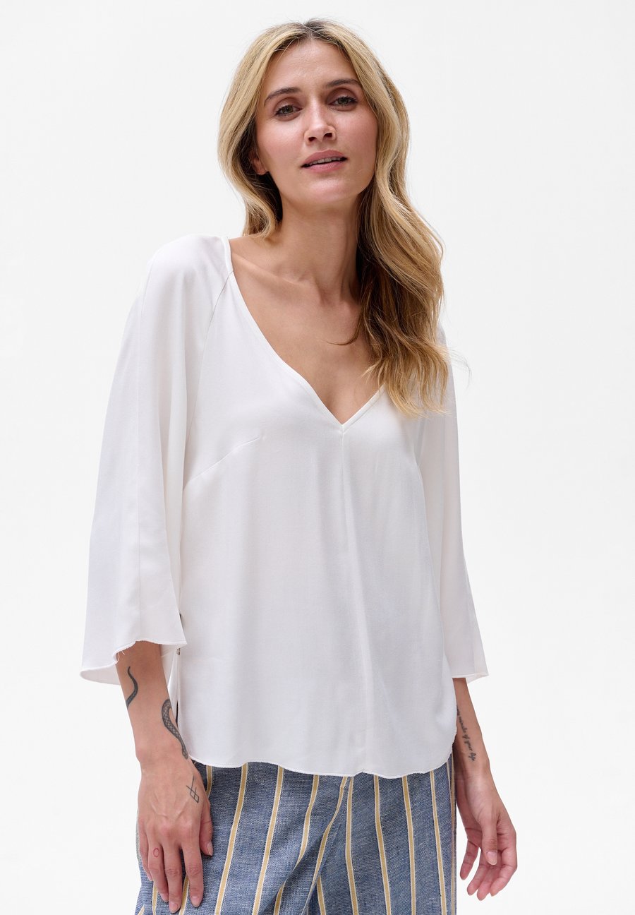 Блуза blue shadow IDA, White
Блуза blue shadow IDA, White