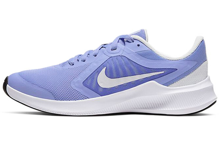 Женские кроссовки Nike Downshifter 10
Женские кроссовки Nike Downshifter 10