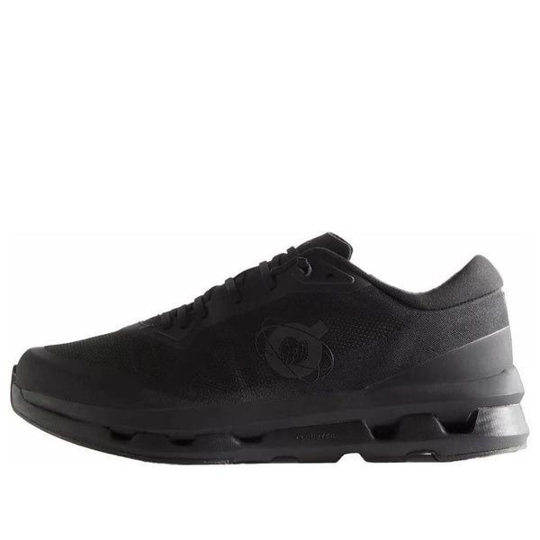 Кроссовки x kith cloudzone On Running, черный
Кроссовки x kith cloudzone On Running, черный