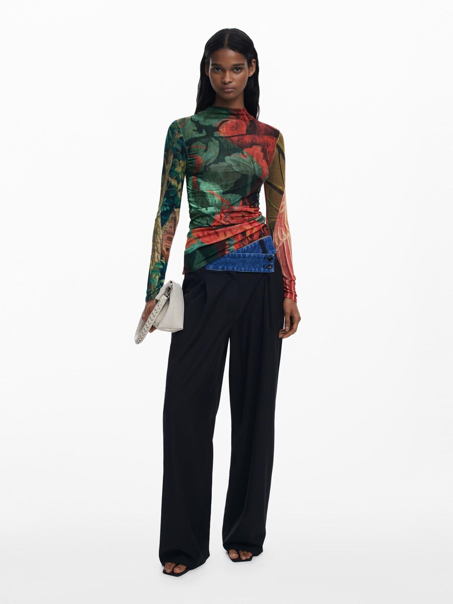 Толстовка Desigual by Mr. Christian Lacroix, Green
Толстовка Desigual by Mr. Christian Lacroix, Green