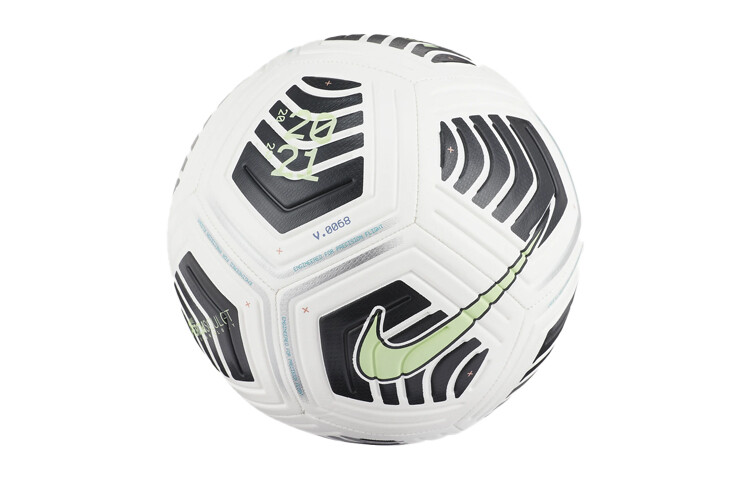 Футбольный Nike
Футбольный Nike