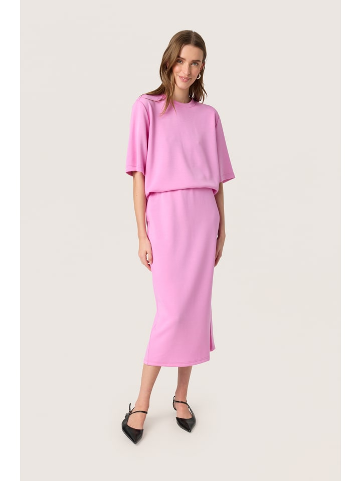 Юбка до колена Soaked in Luxury
Юбка до колена Soaked in Luxury