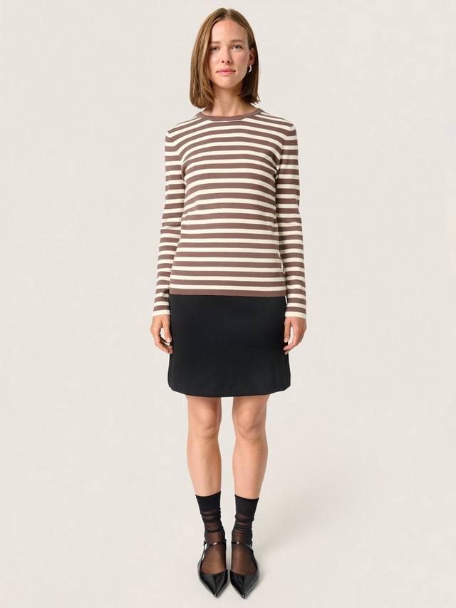 Приталенный джемпер в полоску с шипами Soaked In Luxury, цвет Brown/White
Приталенный джемпер в полоску с шипами Soaked In Luxury, цвет Brown/White