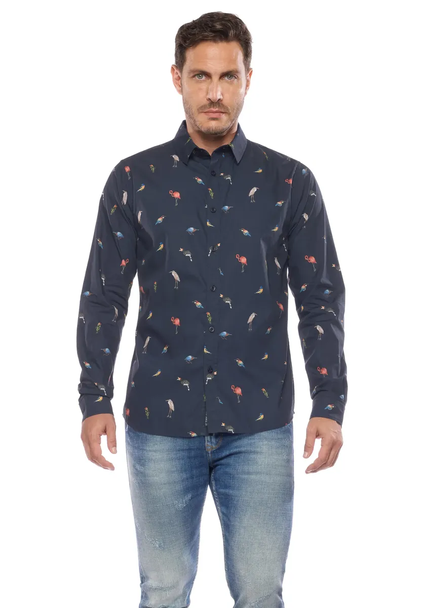 Рубашка Le Temps Des Cerises с длинными рукавами "CHEMISE HOMME BIRDY (MANCHE LONGUE) /SHIRT MAN BIRDY (LONG SLEEVE)", с шикарным узором по всей поверхности, синий
Рубашка Le Temps Des Cerises с длинными рукавами "CHEMISE HOMME BIRDY (MANCHE LONGUE) /SHIRT MAN BIRDY (LONG SLEEVE)", с шикарным узором по всей поверхности, синий