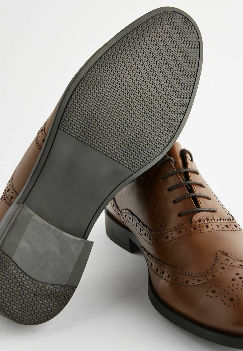Деловые туфли на шнуровке OXFORD BROGUE Next, коричневый
Деловые туфли на шнуровке OXFORD BROGUE Next, коричневый