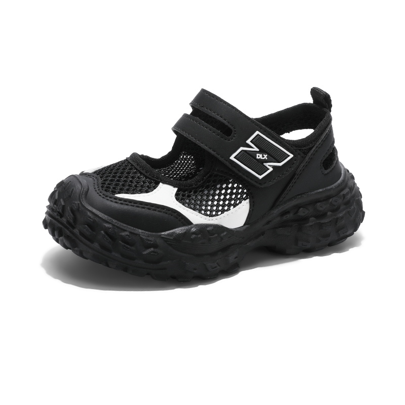 Нескользящие износостойкие низкие повседневные кроссовки для детей FIRS Kids, черный
Нескользящие износостойкие низкие повседневные кроссовки для детей FIRS Kids, черный