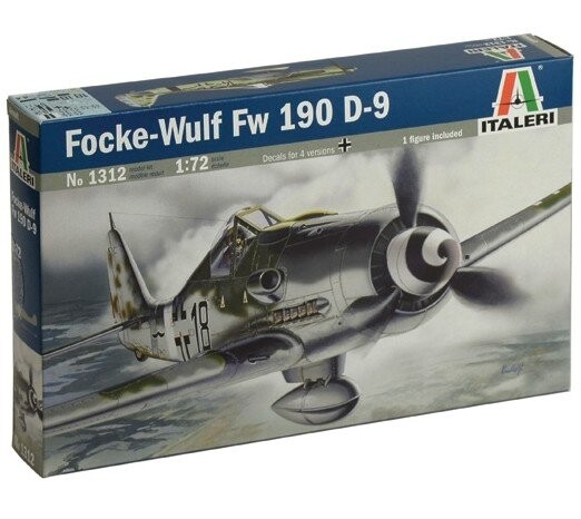 Комплект модели Focke Wulf FW190 D9.
Комплект модели Focke Wulf FW190 D9.
