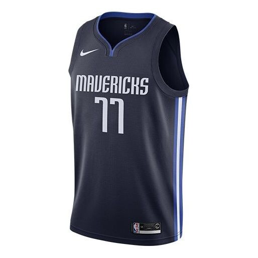 Спортивная футболка nba swingman jersey limited sw fan edition 2019-2020 season dallas mavericks basketball vest blue Nike, синий
Спортивная футболка nba swingman jersey limited sw fan edition 2019-2020 season dallas mavericks basketball vest blue Nike, синий