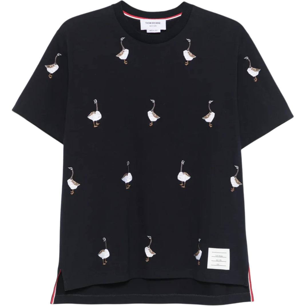 Футболка с вышитым принтом THOM BROWNE, синий
Футболка с вышитым принтом THOM BROWNE, синий
