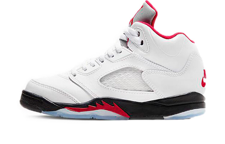 Детские баскетбольные кроссовки Jordan Air Jordan 5 BP
Детские баскетбольные кроссовки Jordan Air Jordan 5 BP