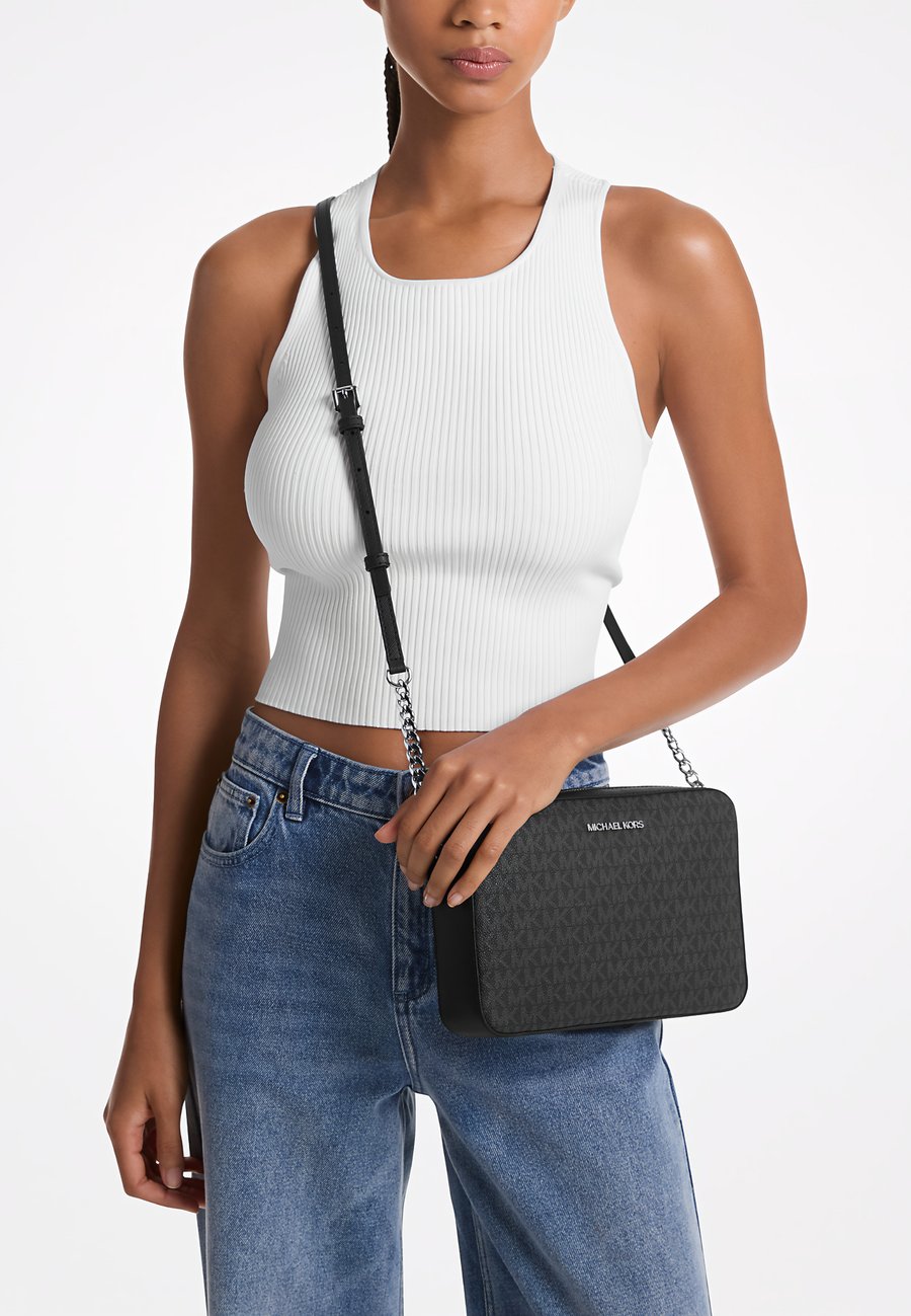 Сумка кросс-боди MICHAEL Michael Kors Cross body bag, Black
Сумка кросс-боди MICHAEL Michael Kors Cross body bag, Black
