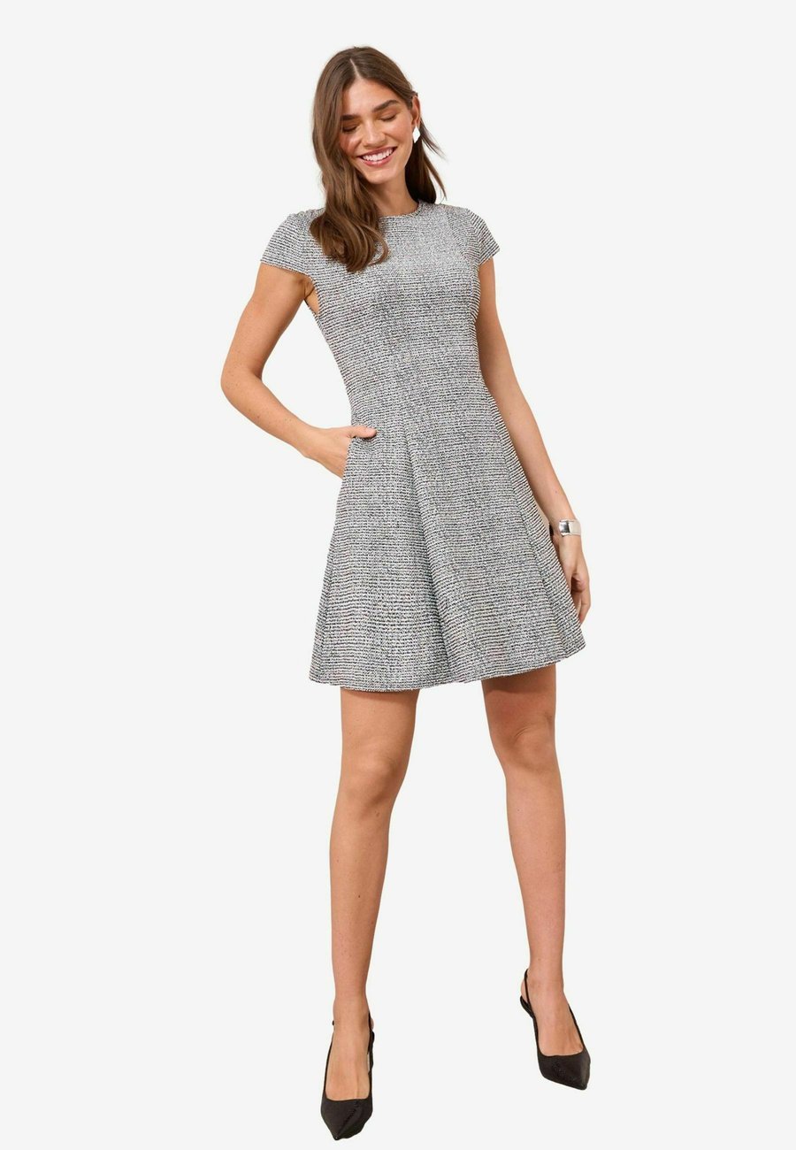 Платье Friends Like These REGULAR FIT , Black White/Black
Платье Friends Like These REGULAR FIT , Black White/Black