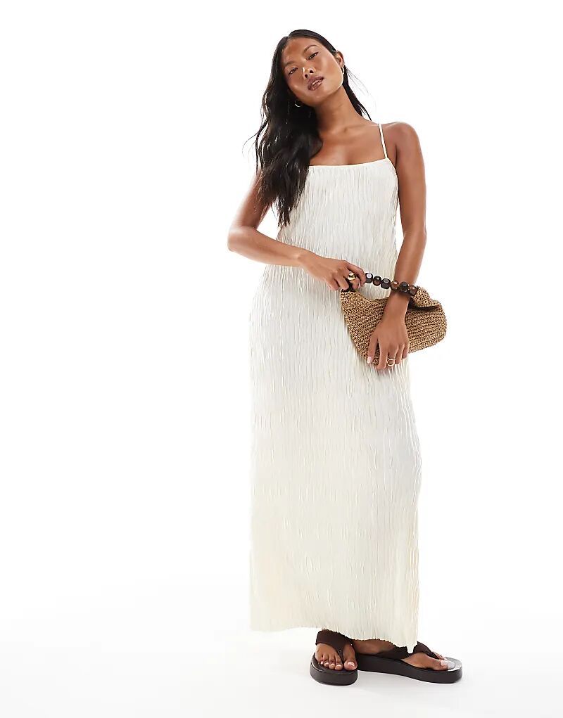 Платье-макси Vero Moda Petite с текстурированной плиссированной юбкой цвета березовый крем
Платье-макси Vero Moda Petite с текстурированной плиссированной юбкой цвета березовый крем