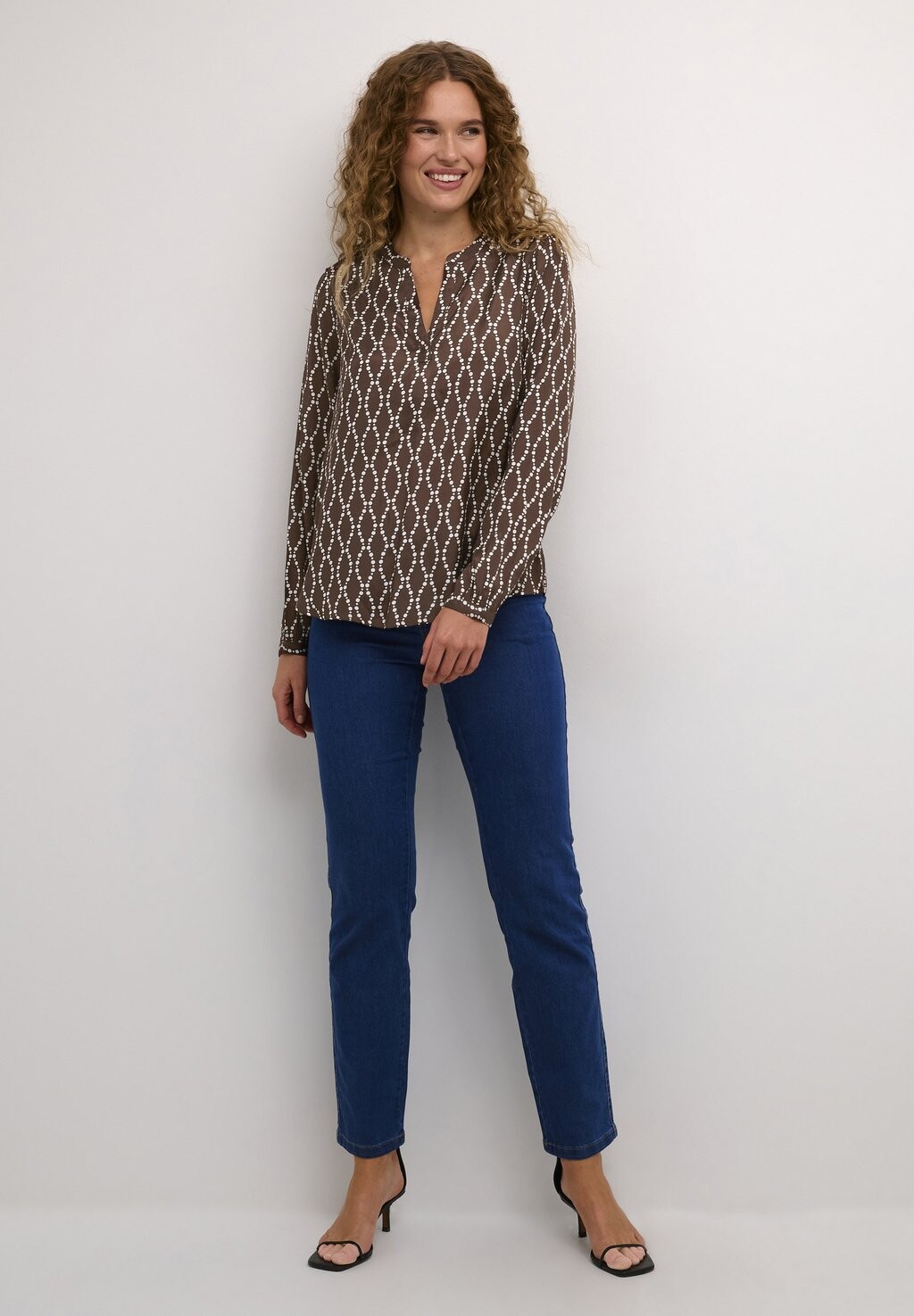 Блуза OLAN Kaffe, коричневый
Блуза OLAN Kaffe, коричневый