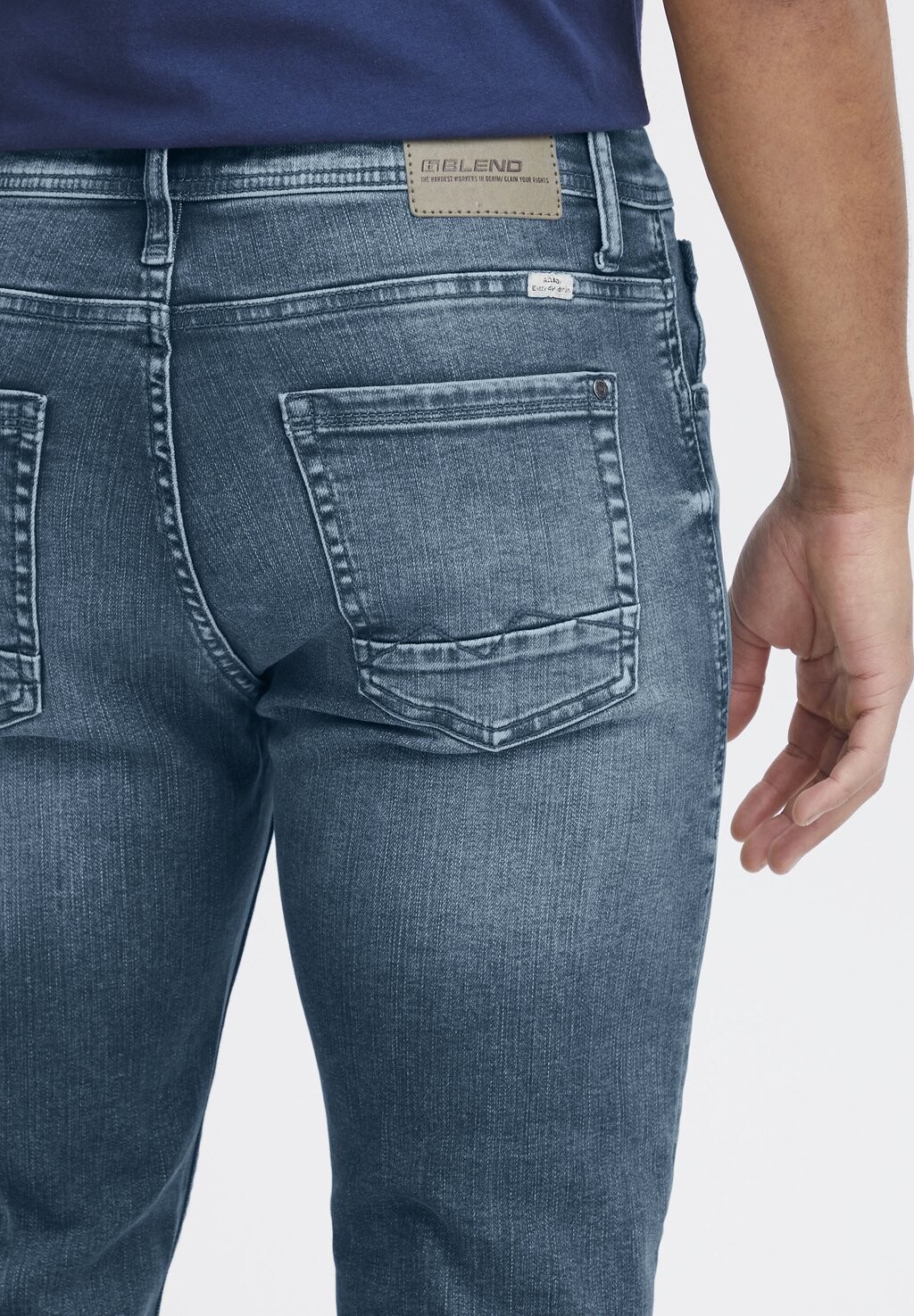 Джинсы приталенного кроя Jet Blend, деним винтажный синий
Джинсы приталенного кроя Jet Blend, деним винтажный синий