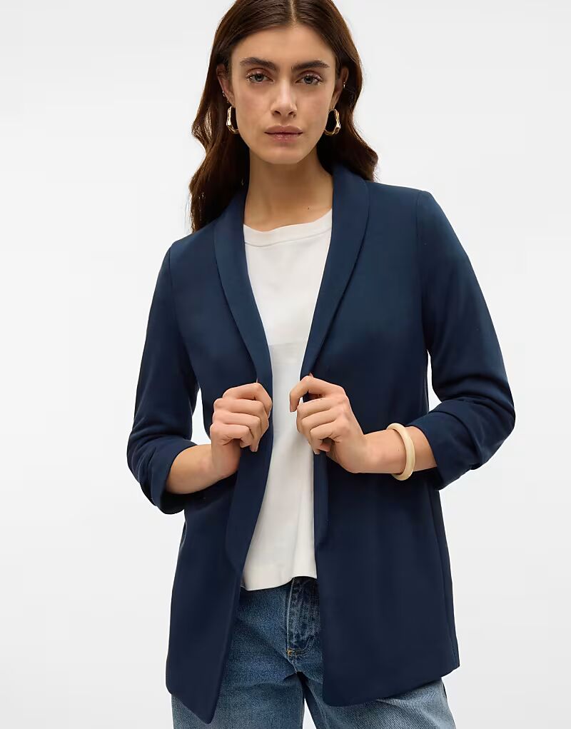 Пиджак Vero Moda темно-синего цвета
Пиджак Vero Moda темно-синего цвета