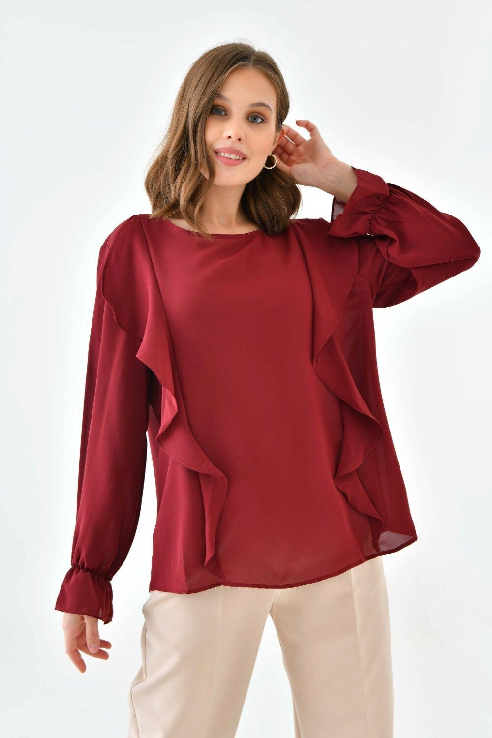 Блузка оверсайз с оборками спереди и детальными манжетами HOXTON GAL, красный
Блузка оверсайз с оборками спереди и детальными манжетами HOXTON GAL, красный