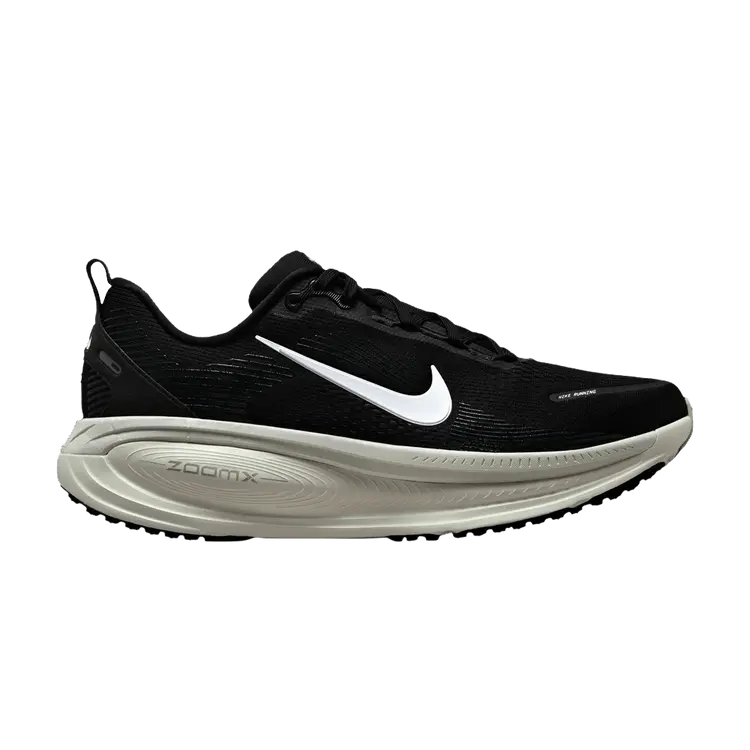 Кроссовки Vomero 18 'Black Coconut Milk', черный
Кроссовки Vomero 18 'Black Coconut Milk', черный