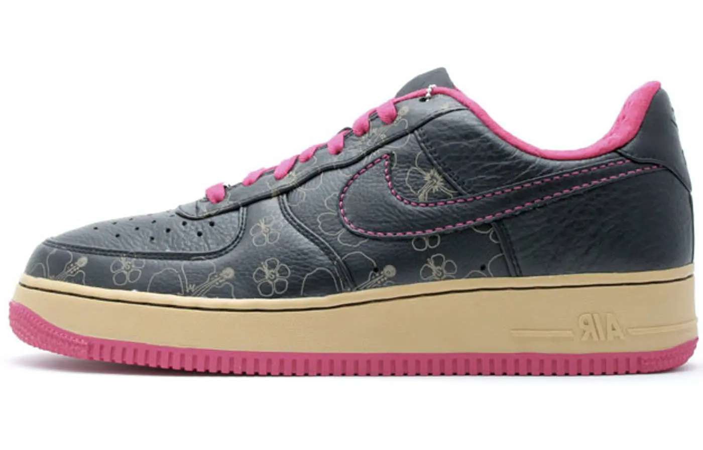 Кроссовки Nike Air Force 1 Low Black Floral Pink
Кроссовки Nike Air Force 1 Low Black Floral Pink
