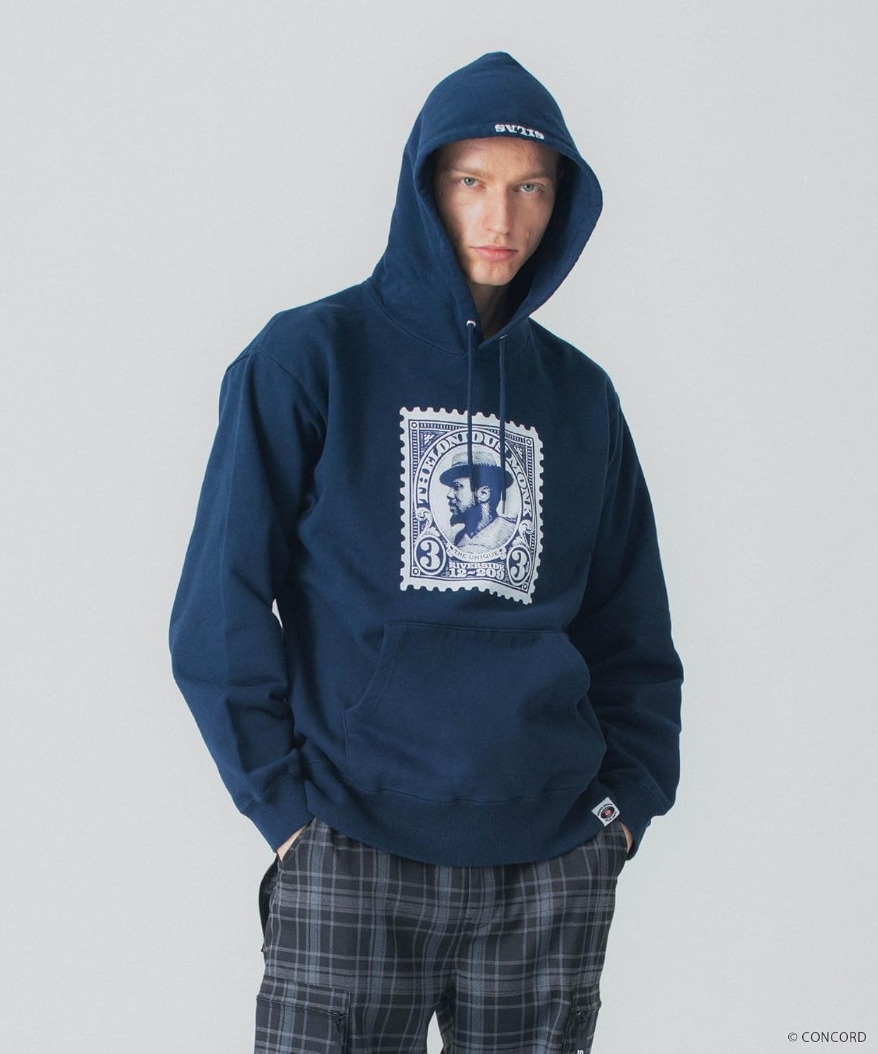 Мужская толстовка с капюшоном Cyrus, Thelonius Monk The Unique SWEAT HOODIE Silas, темно-синий
Мужская толстовка с капюшоном Cyrus, Thelonius Monk The Unique SWEAT HOODIE Silas, темно-синий