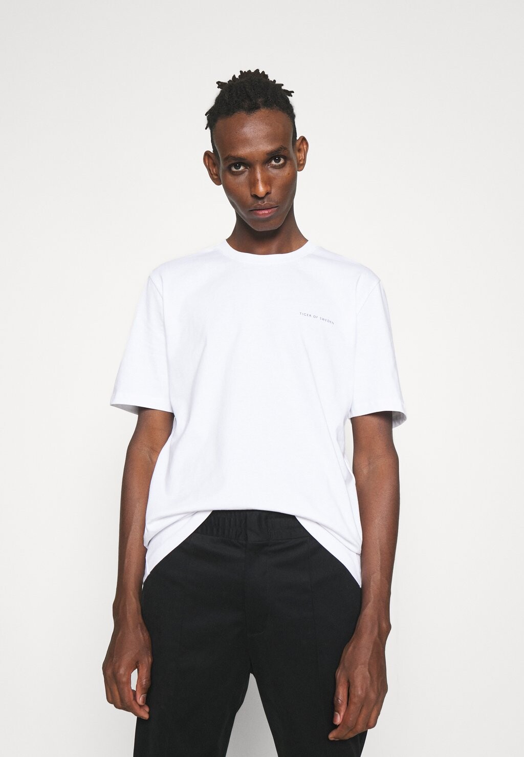 Футболка базовая PRO Tiger of Sweden, цвет pure white
Футболка базовая PRO Tiger of Sweden, цвет pure white