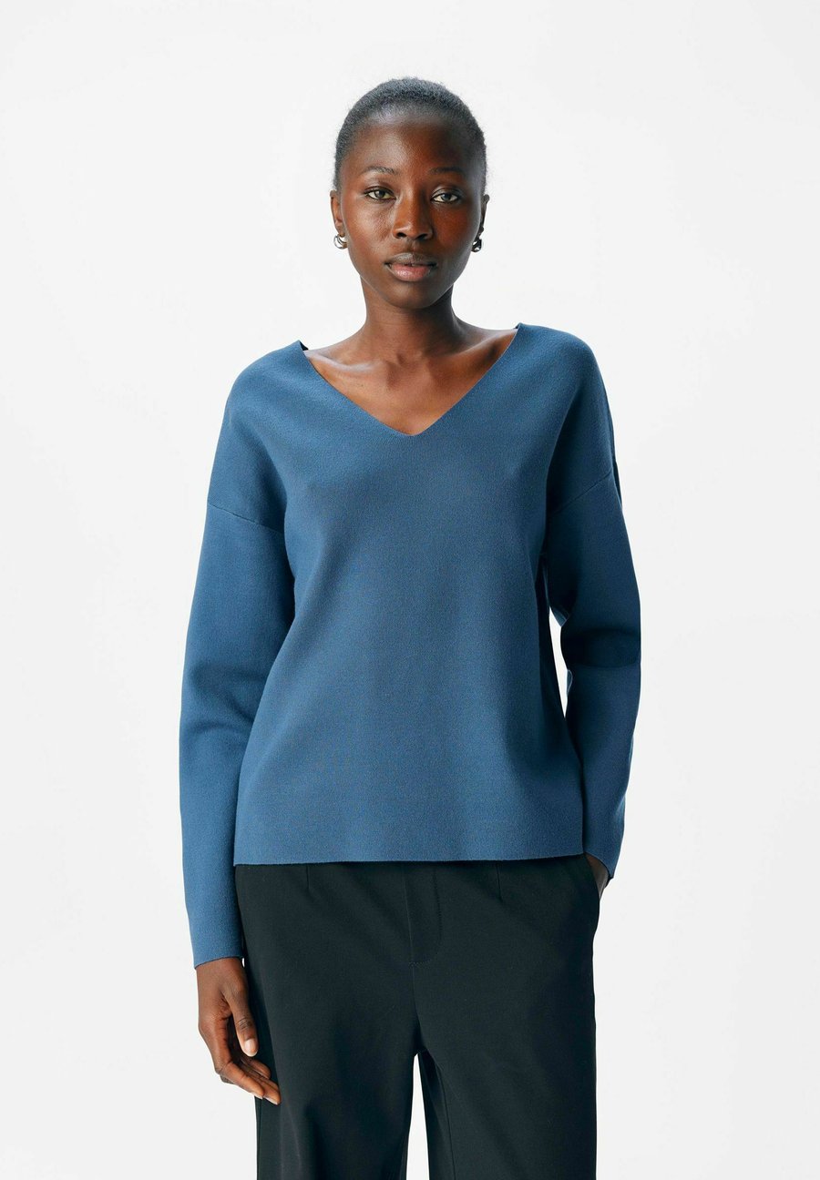 Джемпер Object OBJREYNARD V-NECK PULLOVER FAIR, Dark Denim/Dark-Blue Denim
Джемпер Object OBJREYNARD V-NECK PULLOVER FAIR, Dark Denim/Dark-Blue Denim