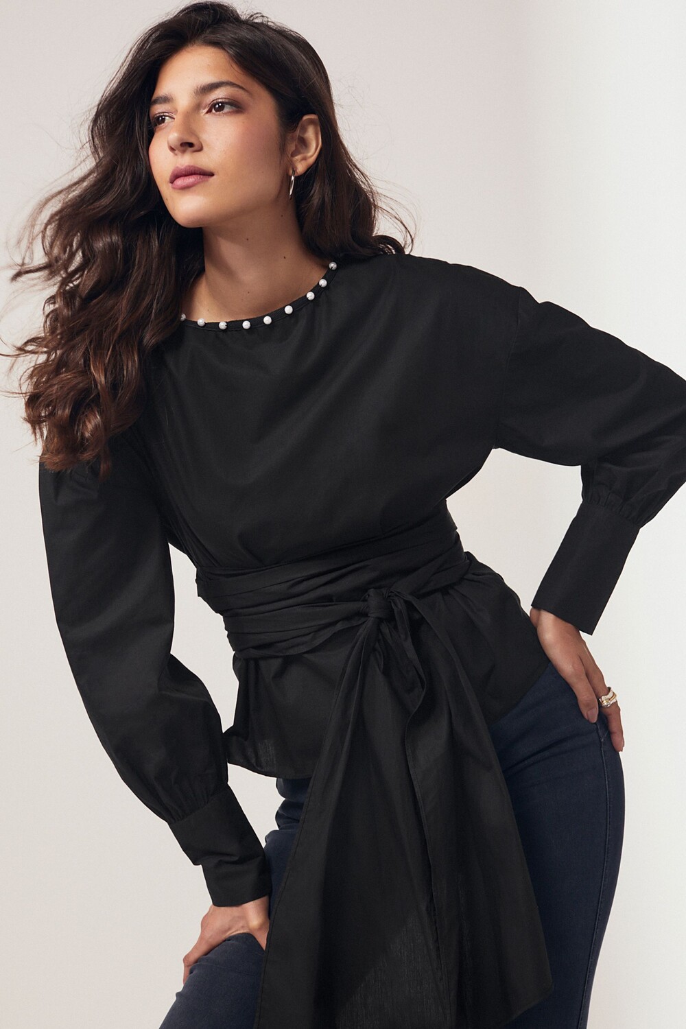 Рубашка-Конверт с длинными рукавами и жемчугом Next, черный
Рубашка-Конверт с длинными рукавами и жемчугом Next, черный