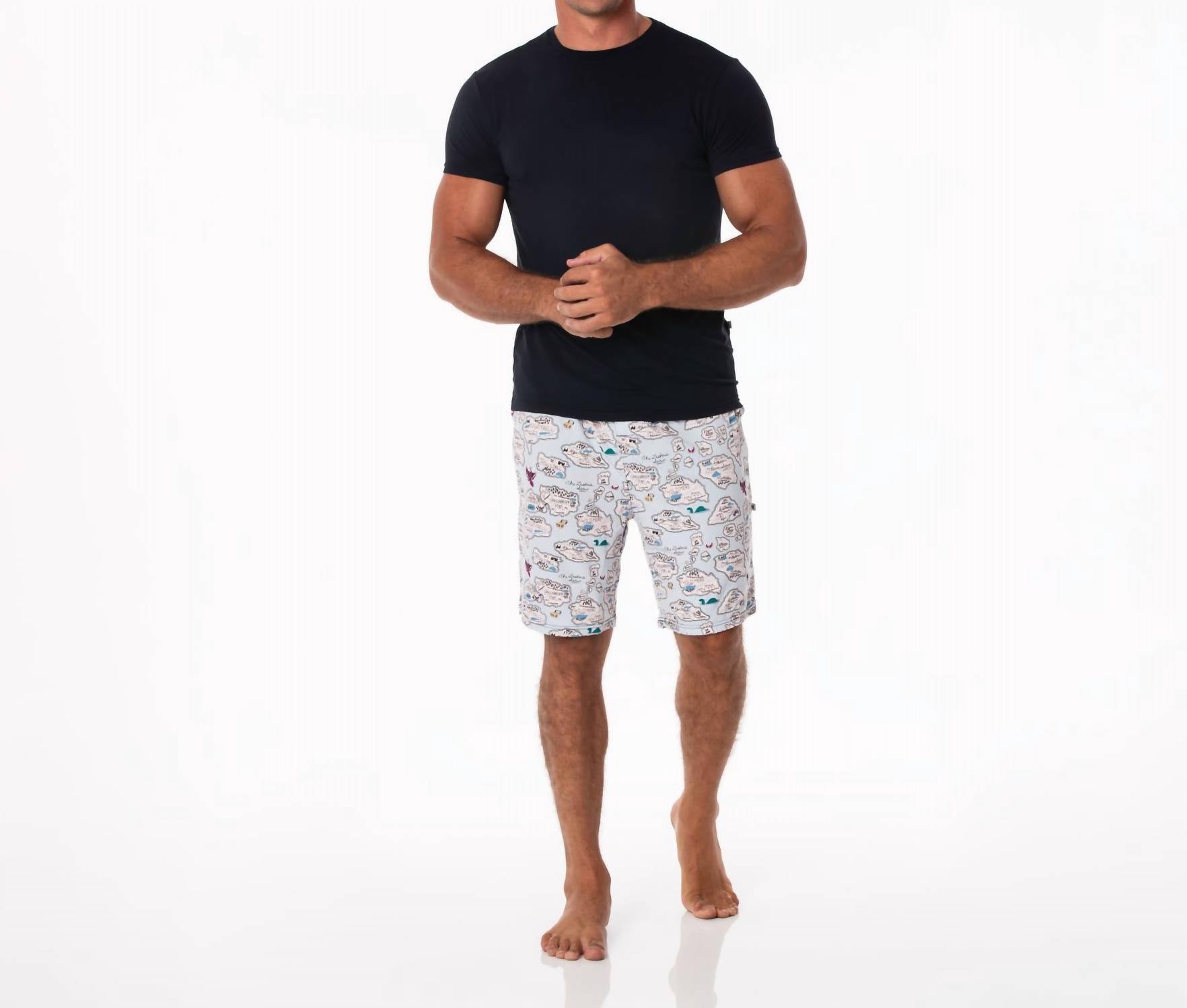 Пижамный комплект с короткими рукавами In Dew Pirate Map KICKEE
Пижамный комплект с короткими рукавами In Dew Pirate Map KICKEE