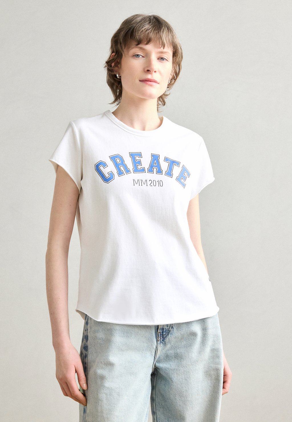 Футболка с принтом TEE Mos Mosh, светло-голубой
Футболка с принтом TEE Mos Mosh, светло-голубой