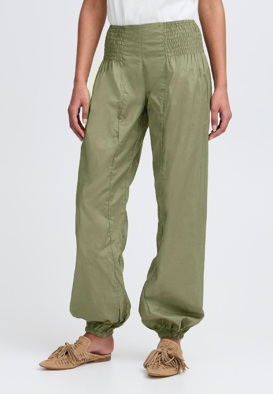 Брюки PULZ JILL WIDE, Deep Lichen Green/Evergreen
Брюки PULZ JILL WIDE, Deep Lichen Green/Evergreen