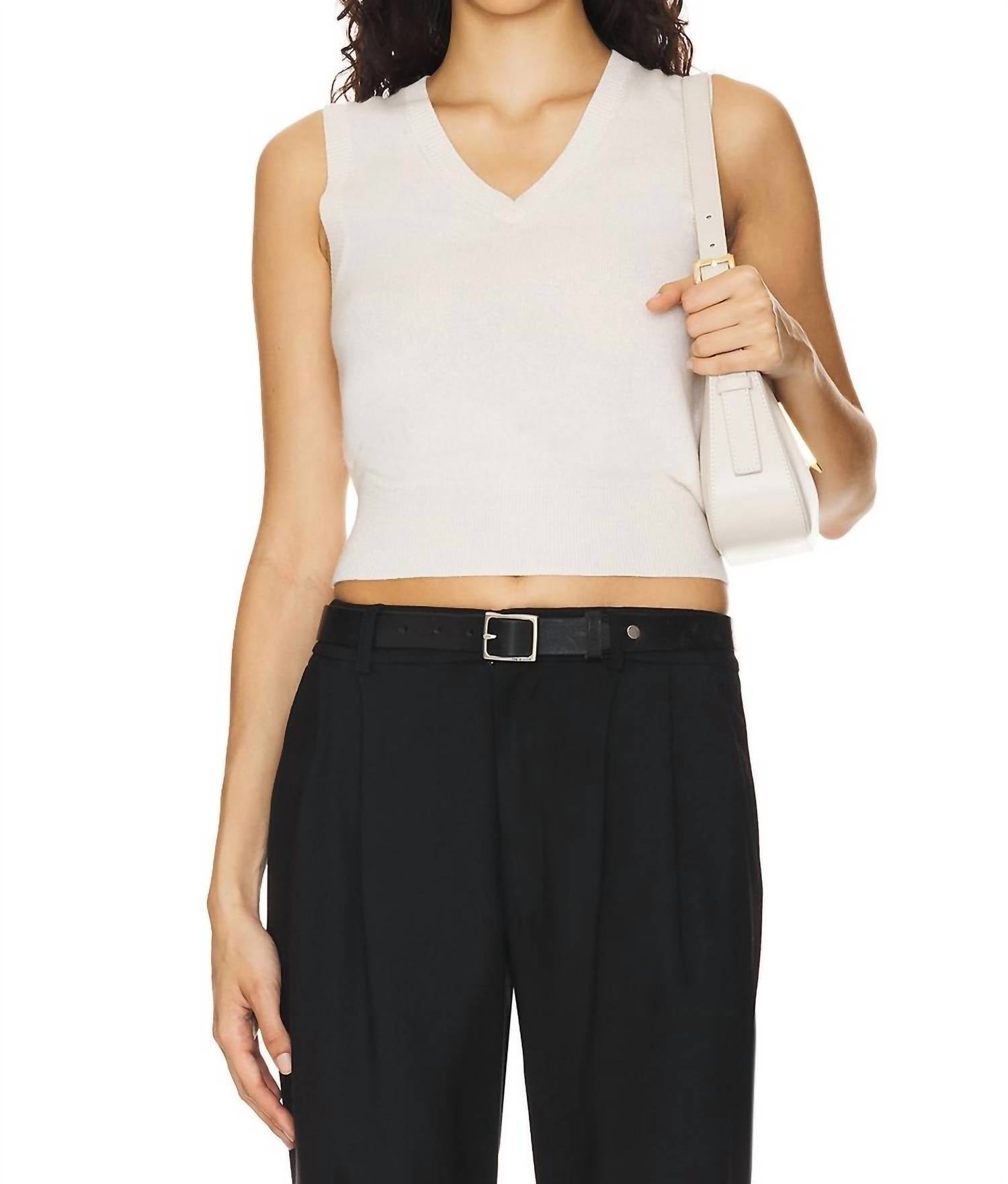 Февральская майка цвета слоновой кости NILI LOTAN
Февральская майка цвета слоновой кости NILI LOTAN