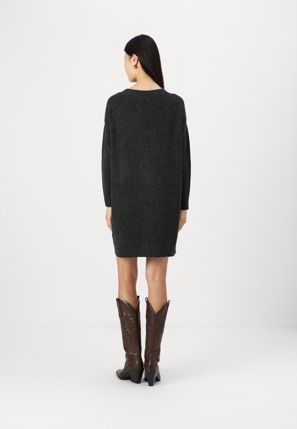 Платье-джемпер ONLRICA LIFE DRESS ONLY, черный
Платье-джемпер ONLRICA LIFE DRESS ONLY, черный