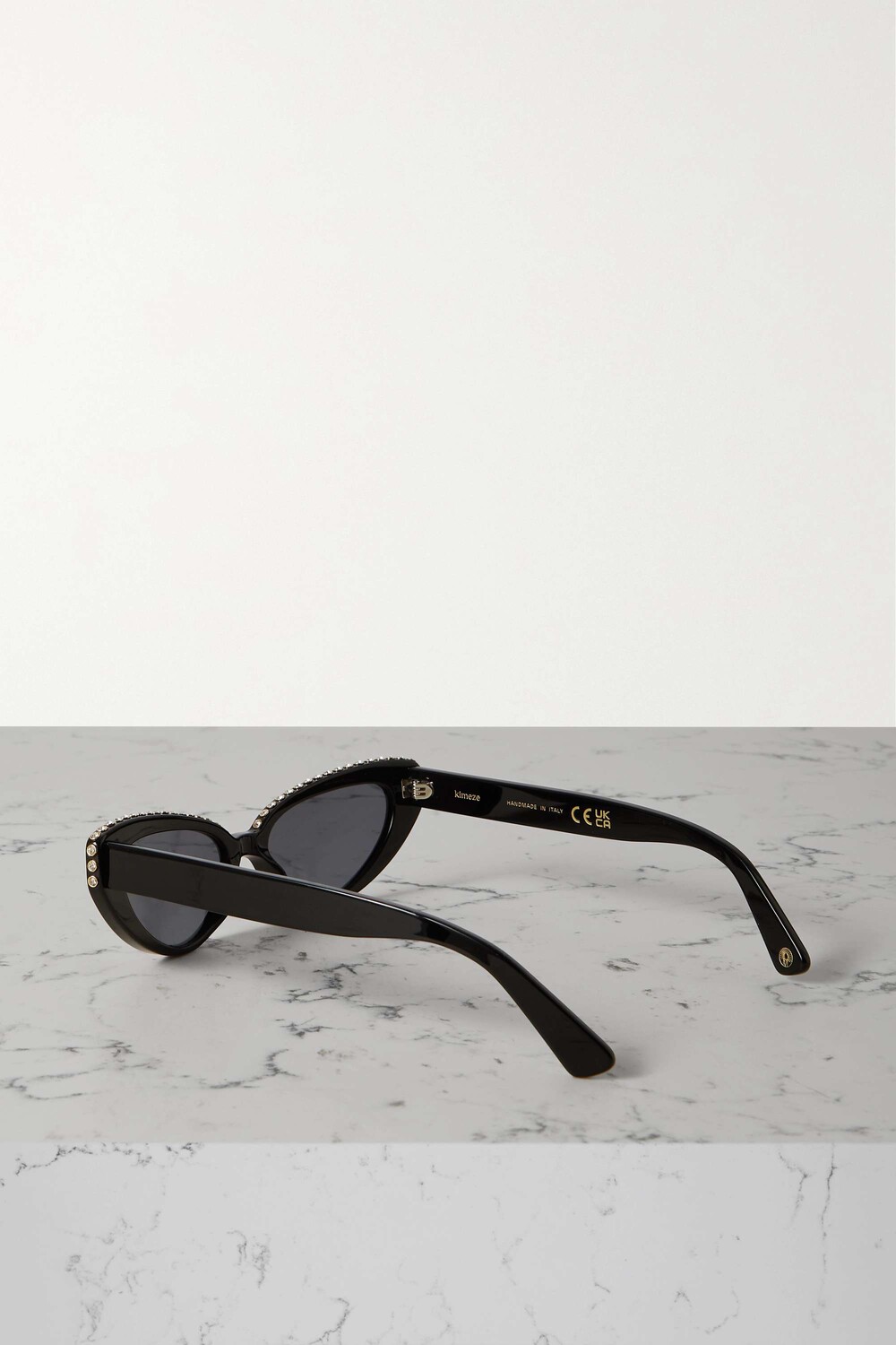 KIMEZE солнцезащитные очки Damba "кошачий глаз" из ацетата с кристаллами, черный
KIMEZE солнцезащитные очки Damba "кошачий глаз" из ацетата с кристаллами, черный