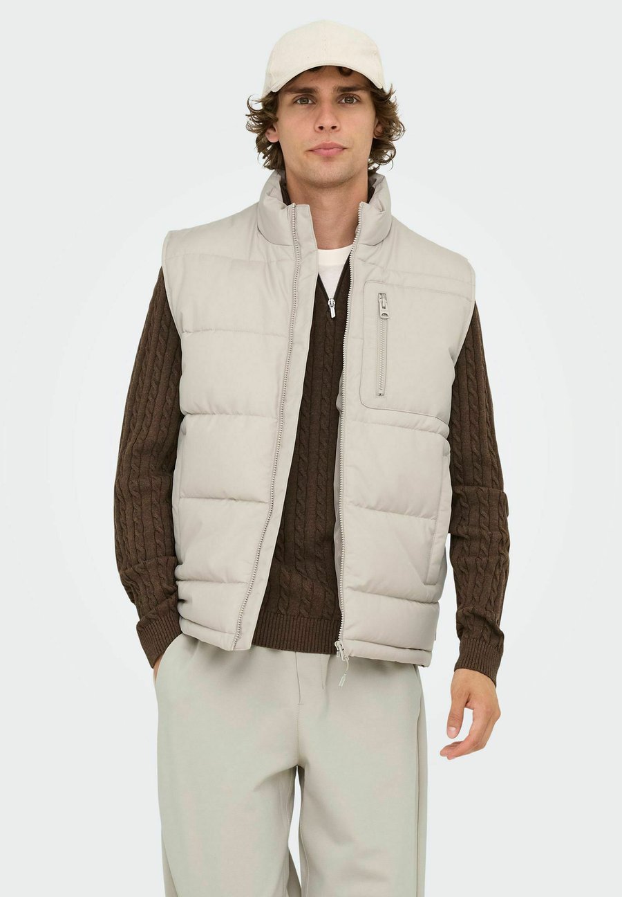 Куртка Only & Sons ONSJAKE QUILTED , Silver Lining/Silver-Coloured
Куртка Only & Sons ONSJAKE QUILTED , Silver Lining/Silver-Coloured