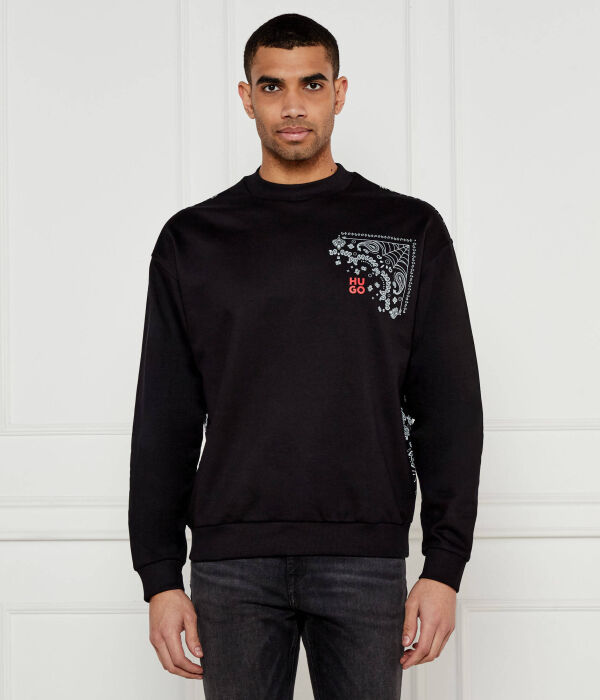 Свитер идеален. Regular fit Hugo, черный
Свитер идеален. Regular fit Hugo, черный