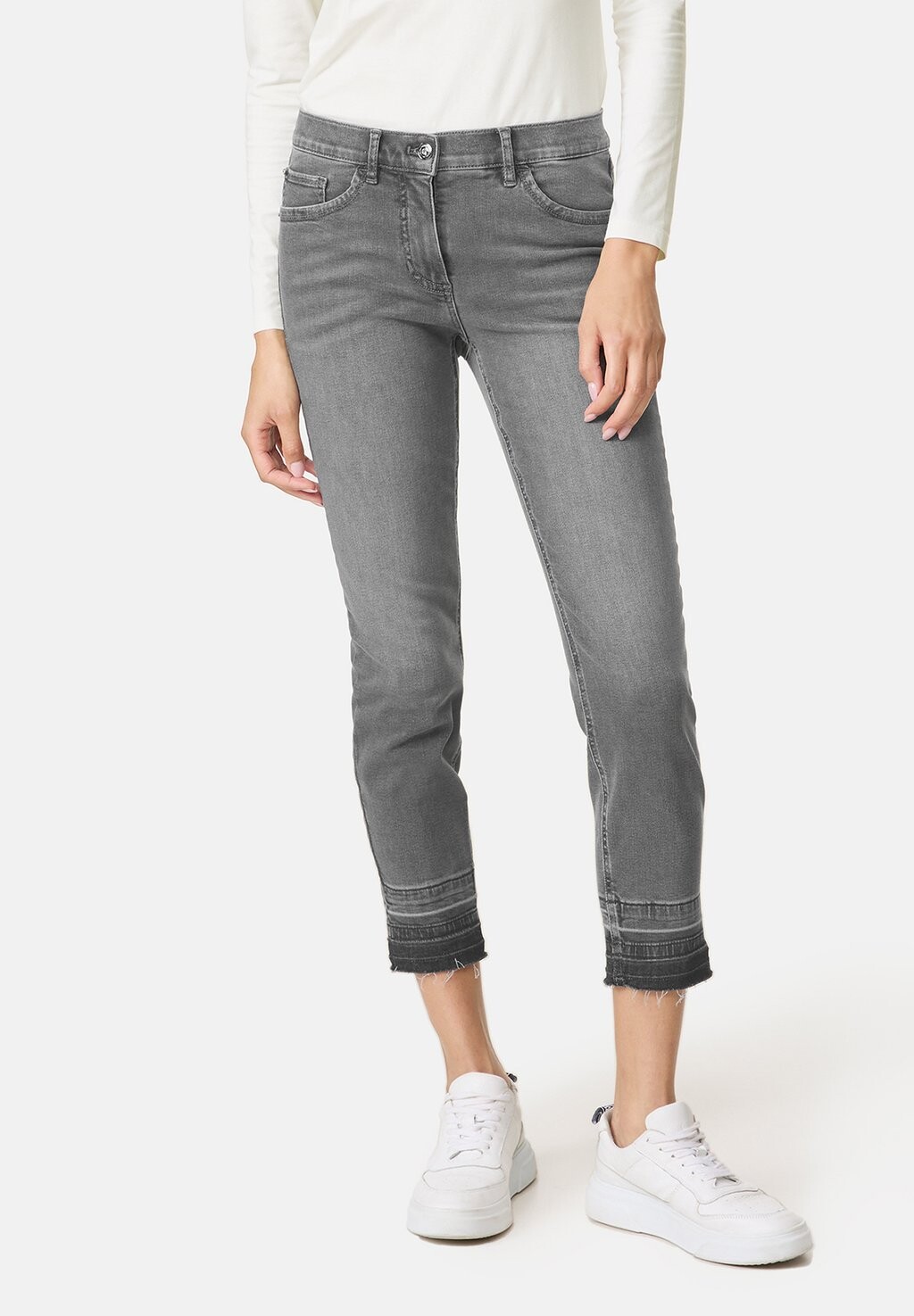 Джинсы облегающего кроя 5-POCKET SOL꞉INE BEST4ME CROPPED Gerry Weber, серый деним
Джинсы облегающего кроя 5-POCKET SOL꞉INE BEST4ME CROPPED Gerry Weber, серый деним