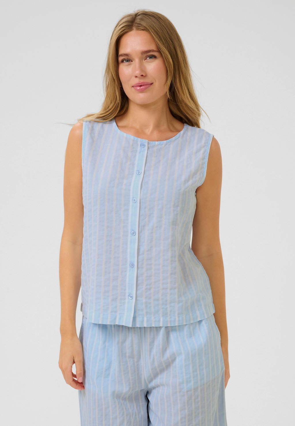 Топ KASARA REVERSABLE - Blouse Kaffe, синий
Топ KASARA REVERSABLE - Blouse Kaffe, синий