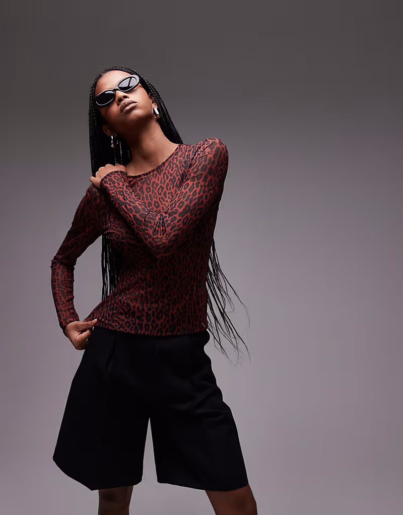 & Other Stories сетчатый топ с длинными рукавами и леопардовым принтом
& Other Stories сетчатый топ с длинными рукавами и леопардовым принтом