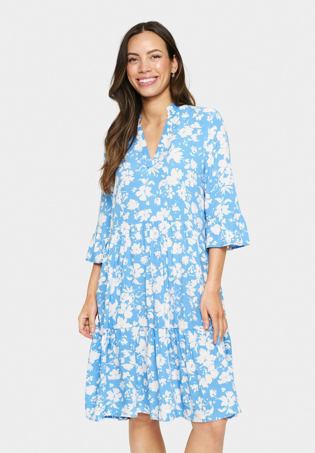 Повседневное платье EDA Saint Tropez, светло-голубой
Повседневное платье EDA Saint Tropez, светло-голубой