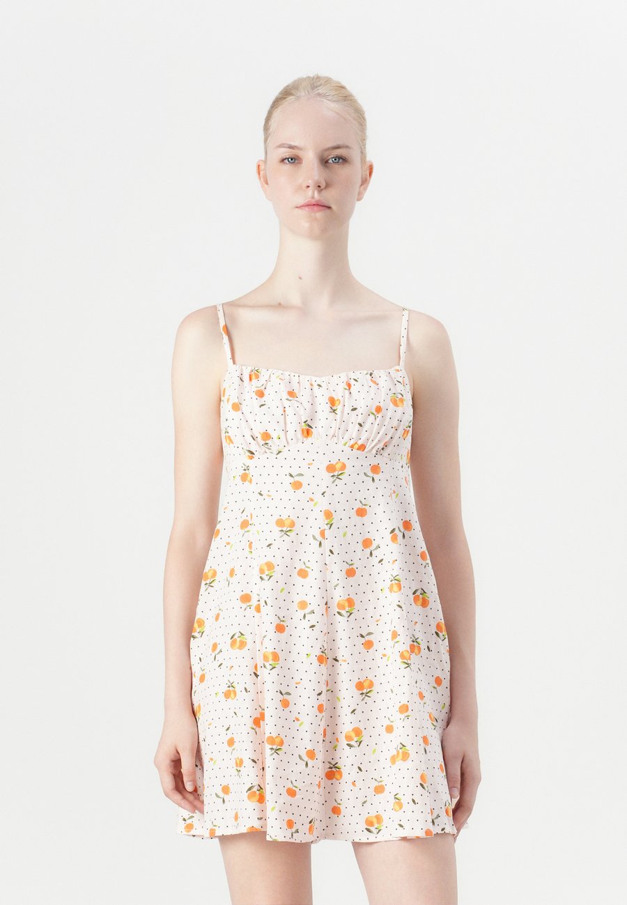 Платье GAP STRAPPY BACK MINI DRESS, Peach/Orange
Платье GAP STRAPPY BACK MINI DRESS, Peach/Orange