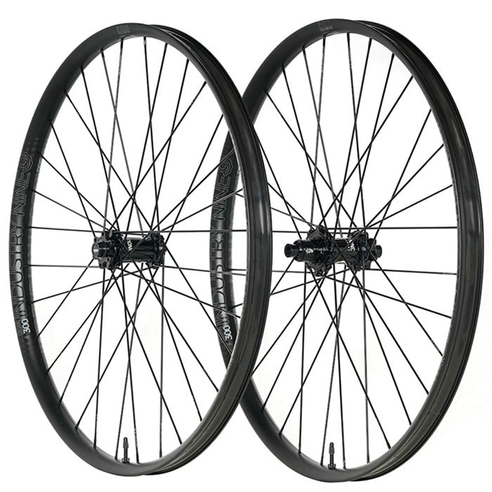 Колесная пара Hydra en300 - 29 дюймов Industry Nine, Black/Black
Колесная пара Hydra en300 - 29 дюймов Industry Nine, Black/Black