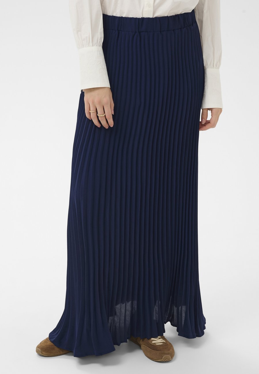 Юбка Cream Pleated skirt, Navy Blazer/Dark Blue
Юбка Cream Pleated skirt, Navy Blazer/Dark Blue