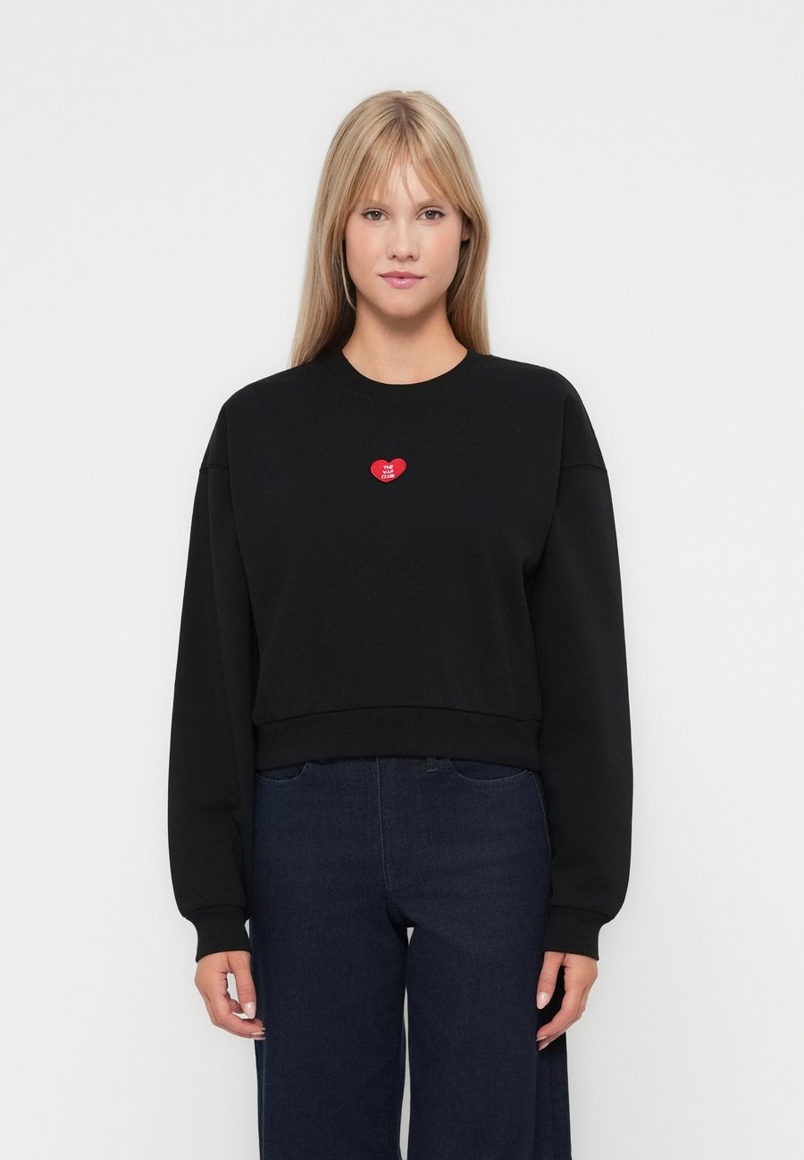 Толстовка ONLY ONLEVISA SHORT O NECK, Black
Толстовка ONLY ONLEVISA SHORT O NECK, Black